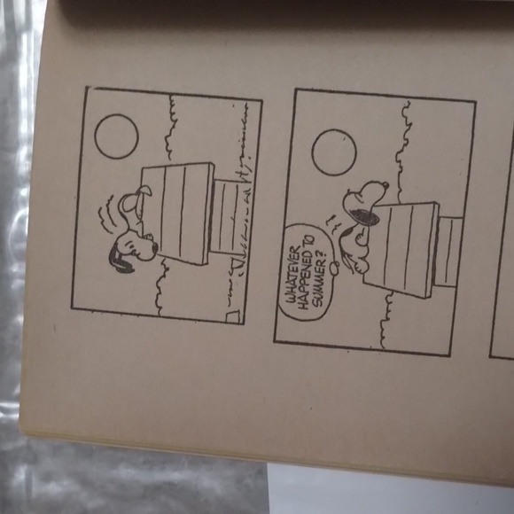 It's for you, Snoopy Vintage Paperback 1971 - Picture 7 of 8